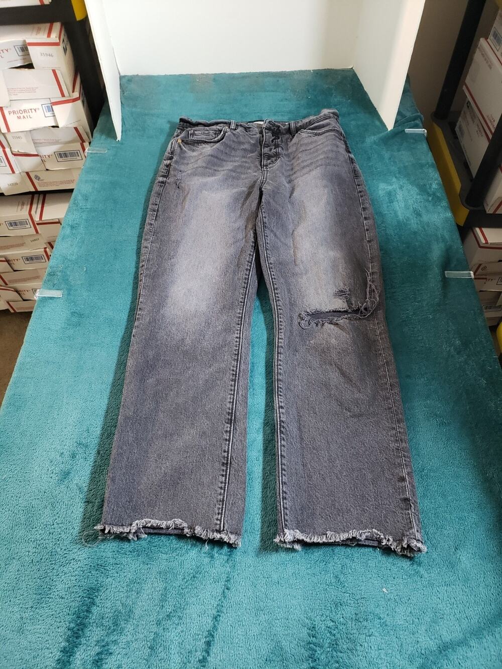 Loft Jeans Size 4 Womens Black Denim Stretch Pants Mid Rise Straight Cropped